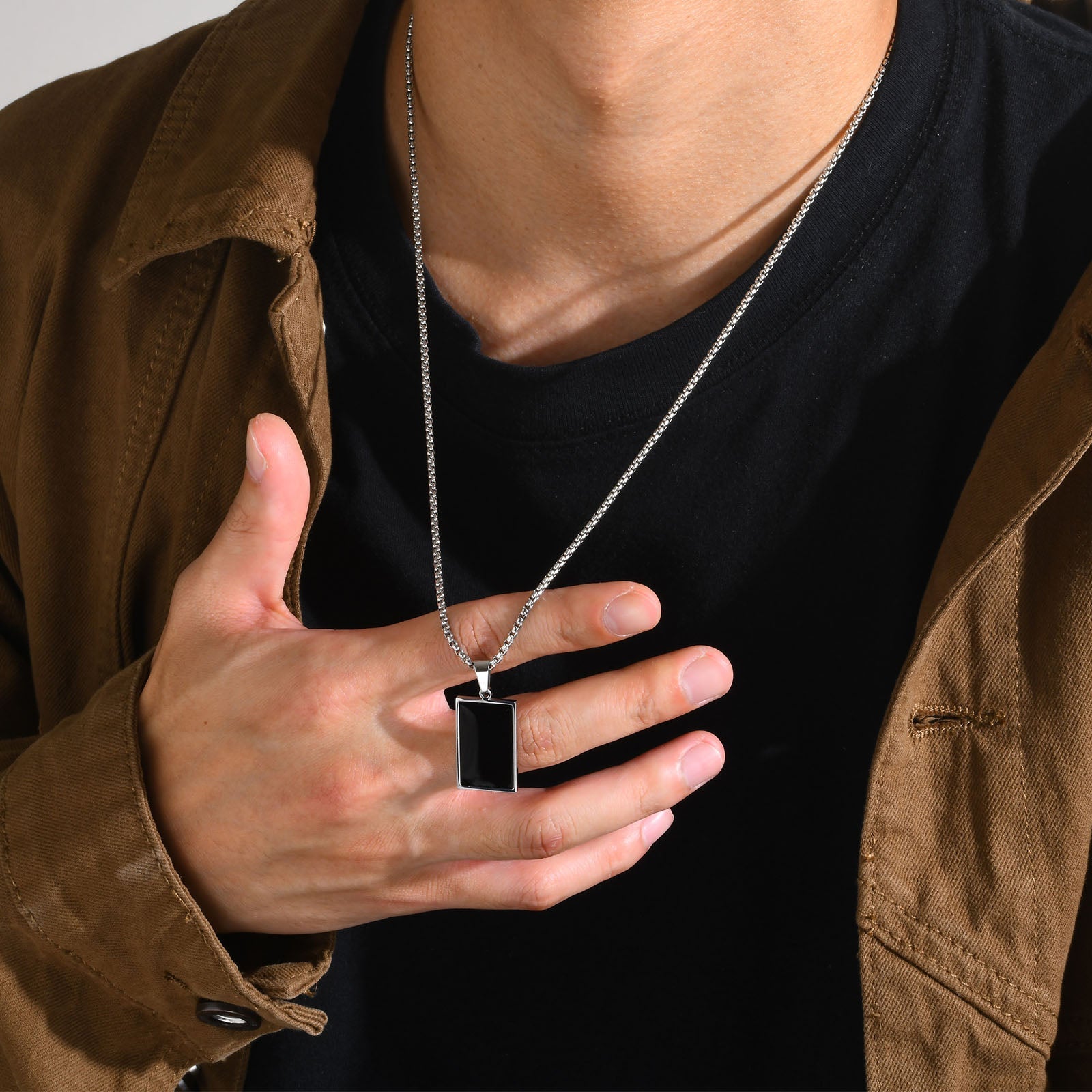 Simplistic Necklace - Memory
