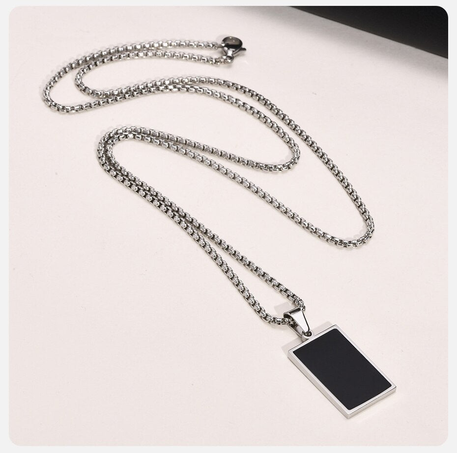 Simplistic Necklace - Memory