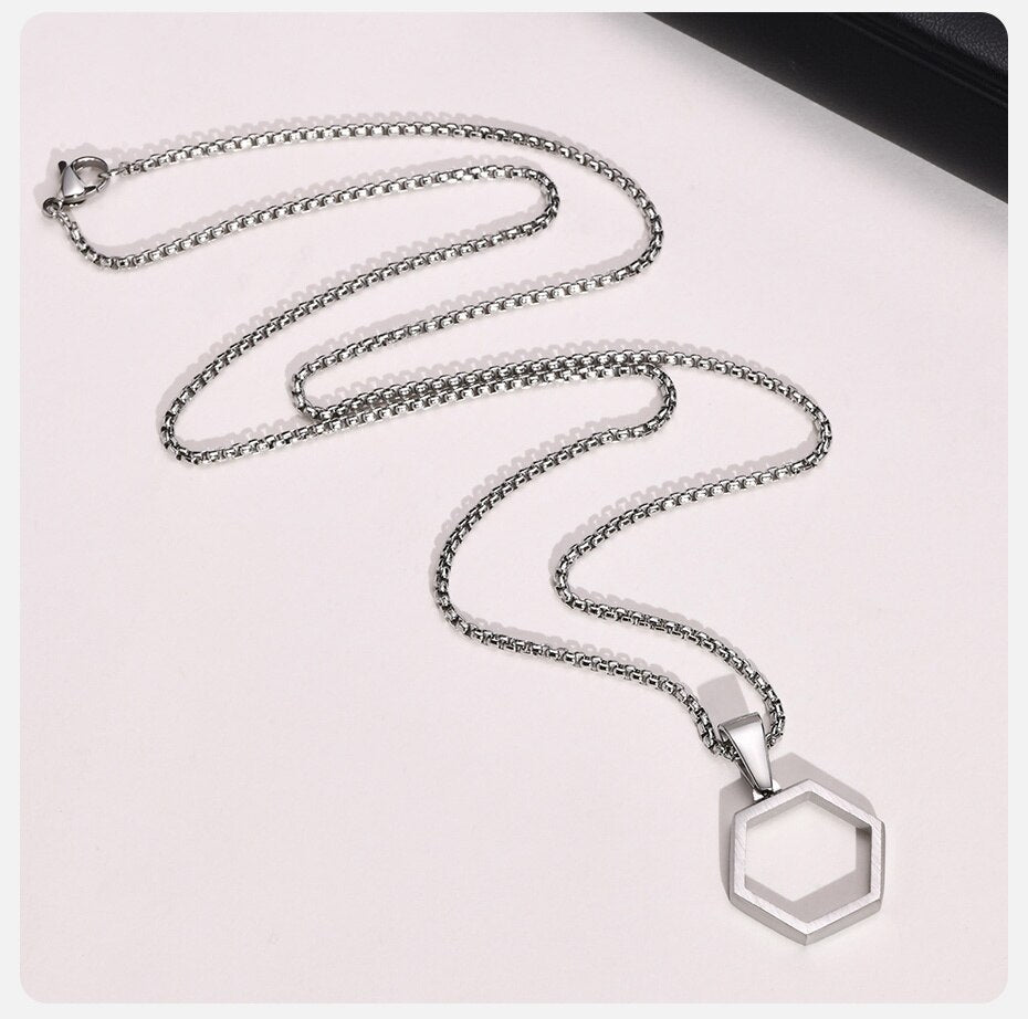 Simplistic Necklace - Hollow