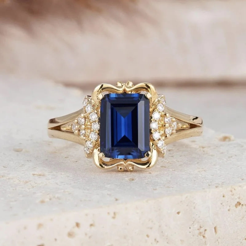 Moonveil Ring - Moonfrost