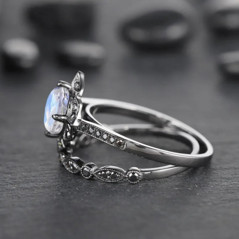 Moonveil Ring - Full Moon