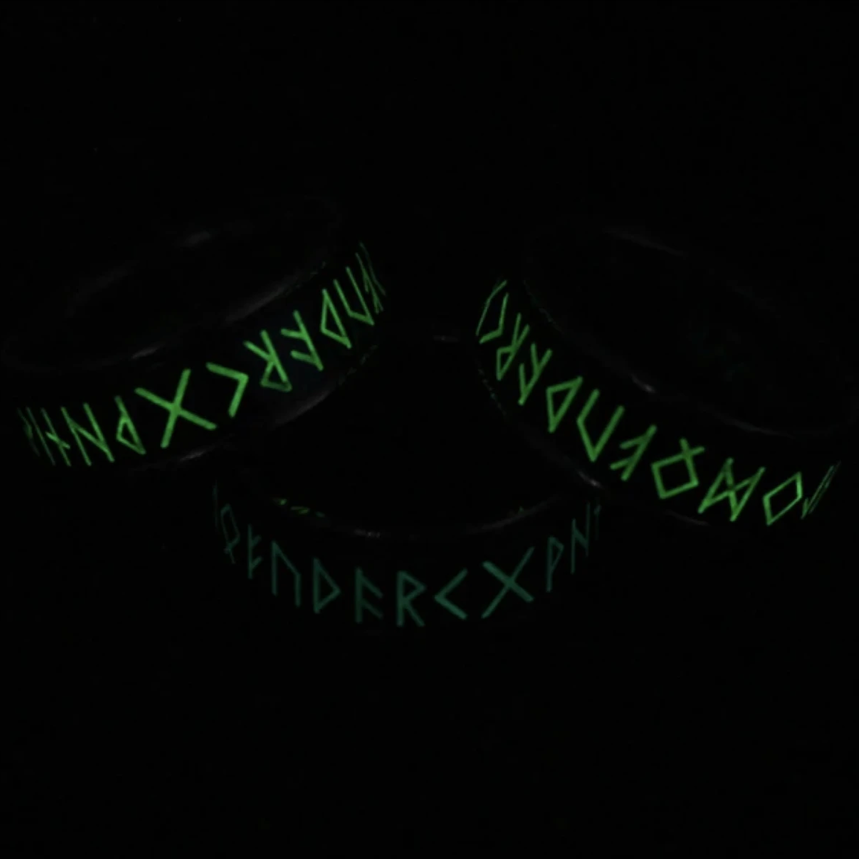 Luminous Rune Spinner Rings