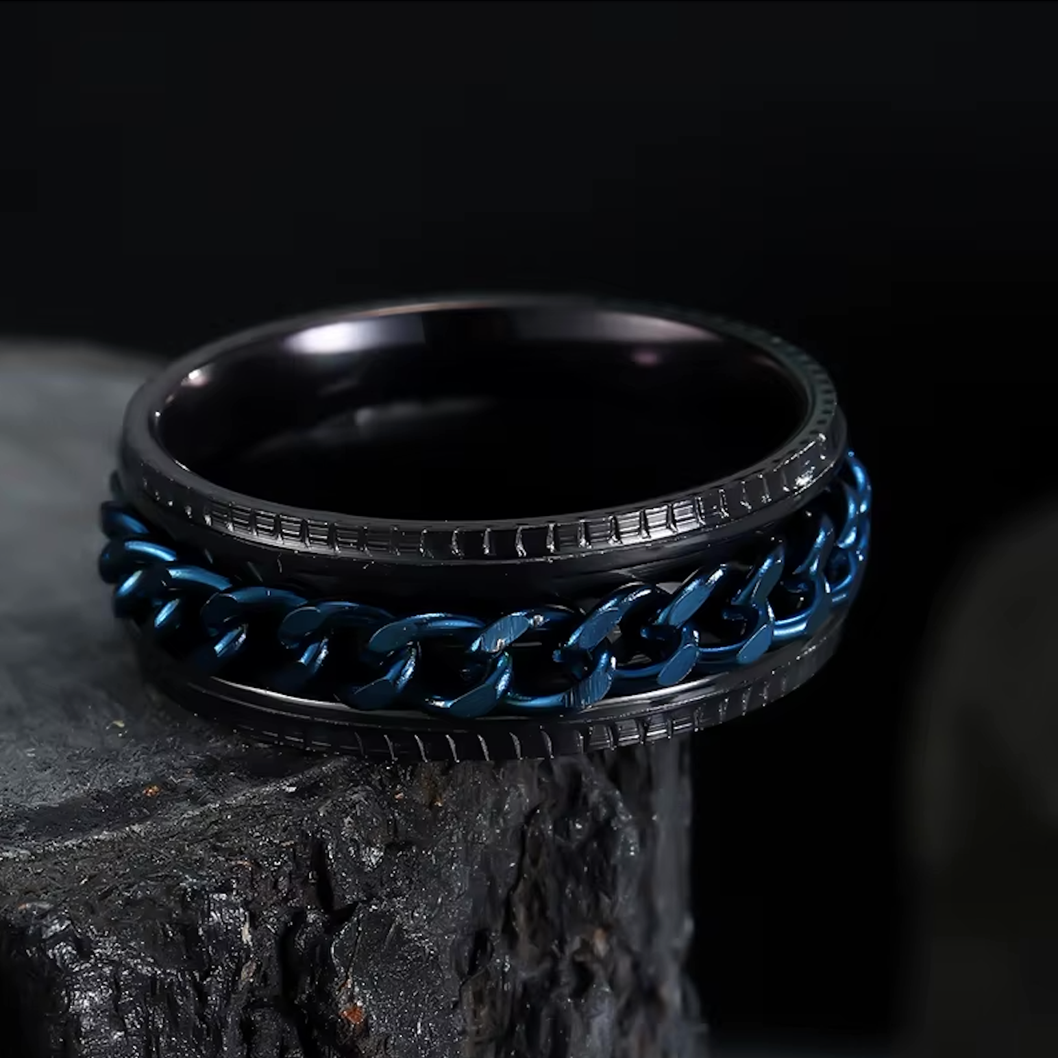 Chain Ring - Black & Blue
