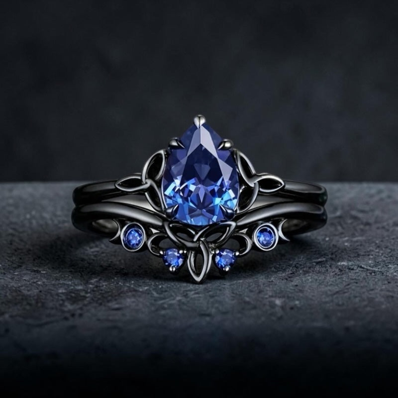 Twilight Ivy Ring - Black Forest