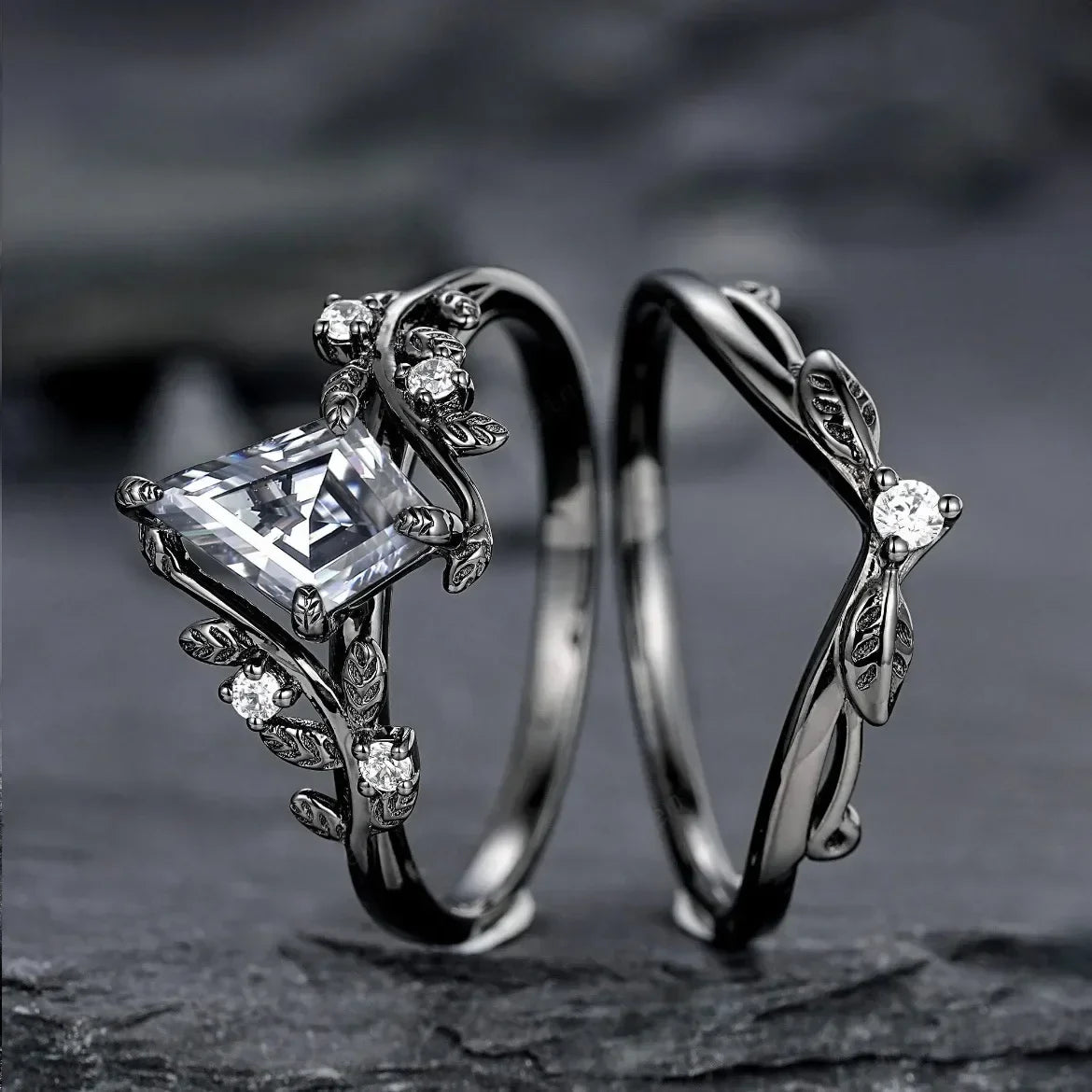 Twilight Ivy Ring - Ivory