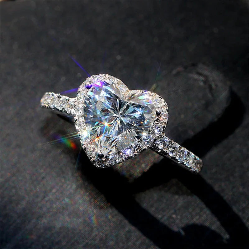 Moonveil Ring - Starlove