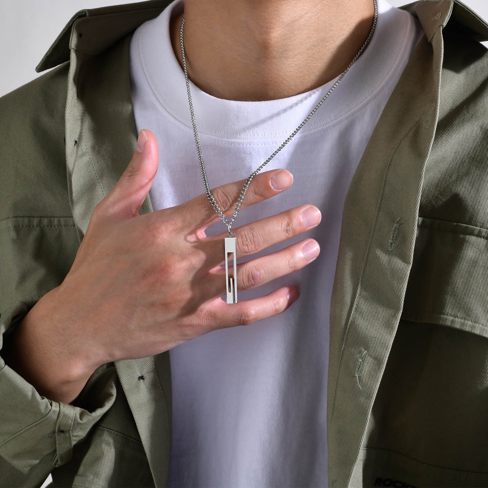 Simplistic Necklace - The Way