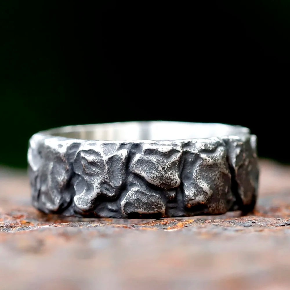 Cracked Rune Ring