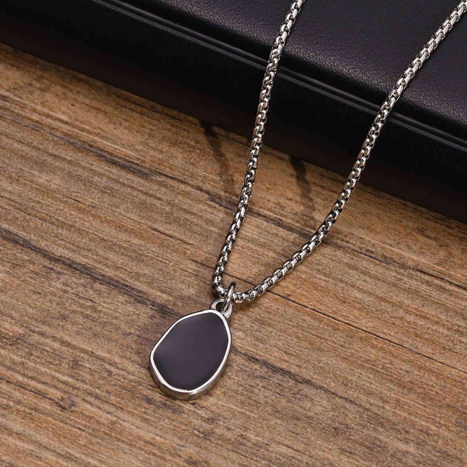 Simplistic Necklace: The Irregular