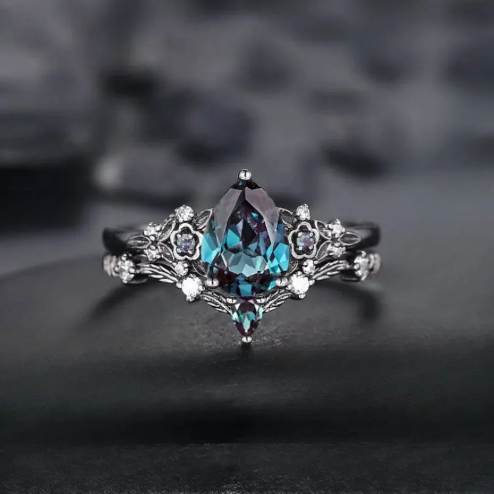 Twilight Ivy Ring - Sapphire
