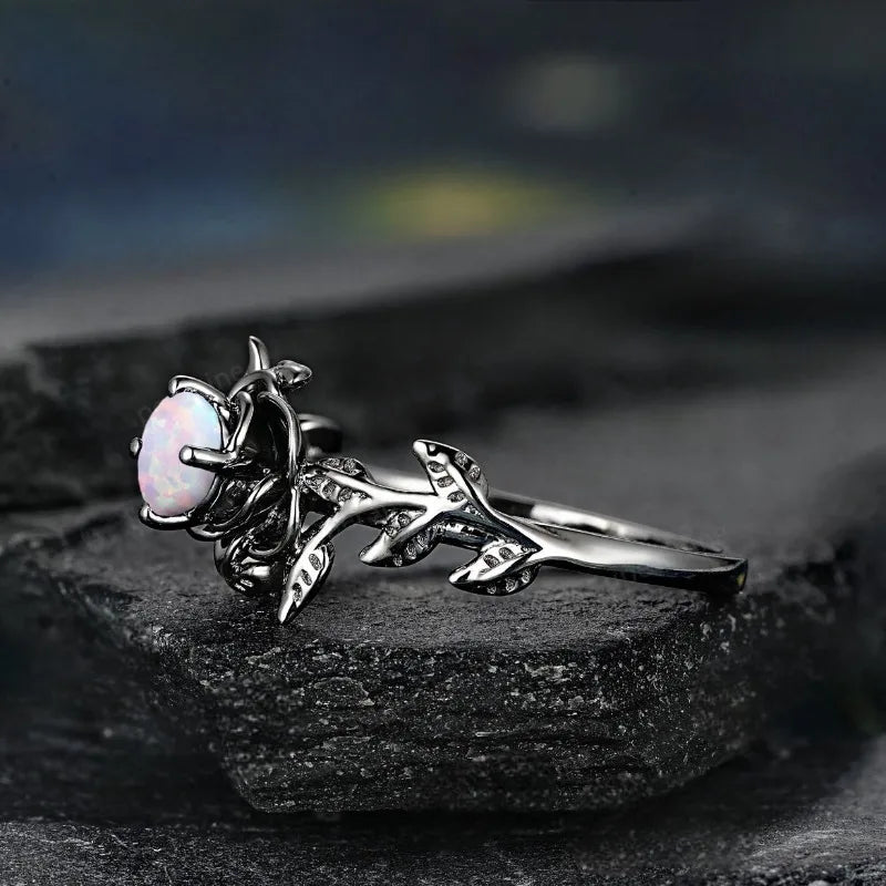 Twilight Ivy Ring - Intertwined