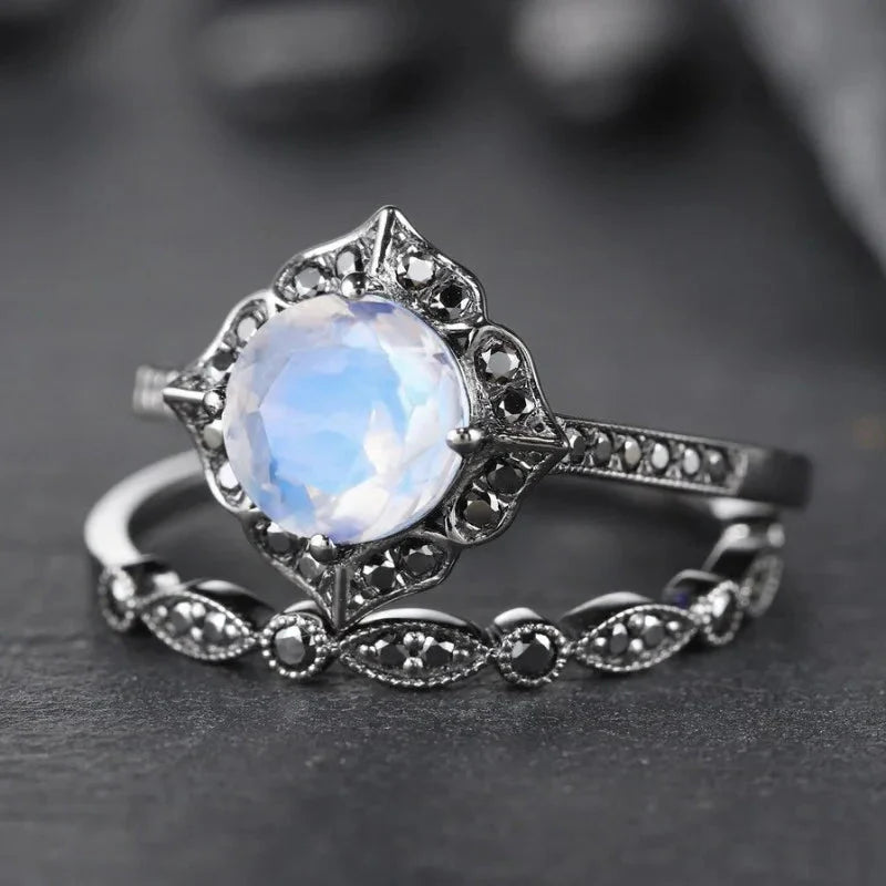 Moonveil Ring - Full Moon