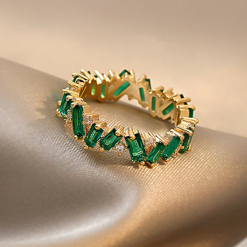 Stardust Ring - Green Star Cluster