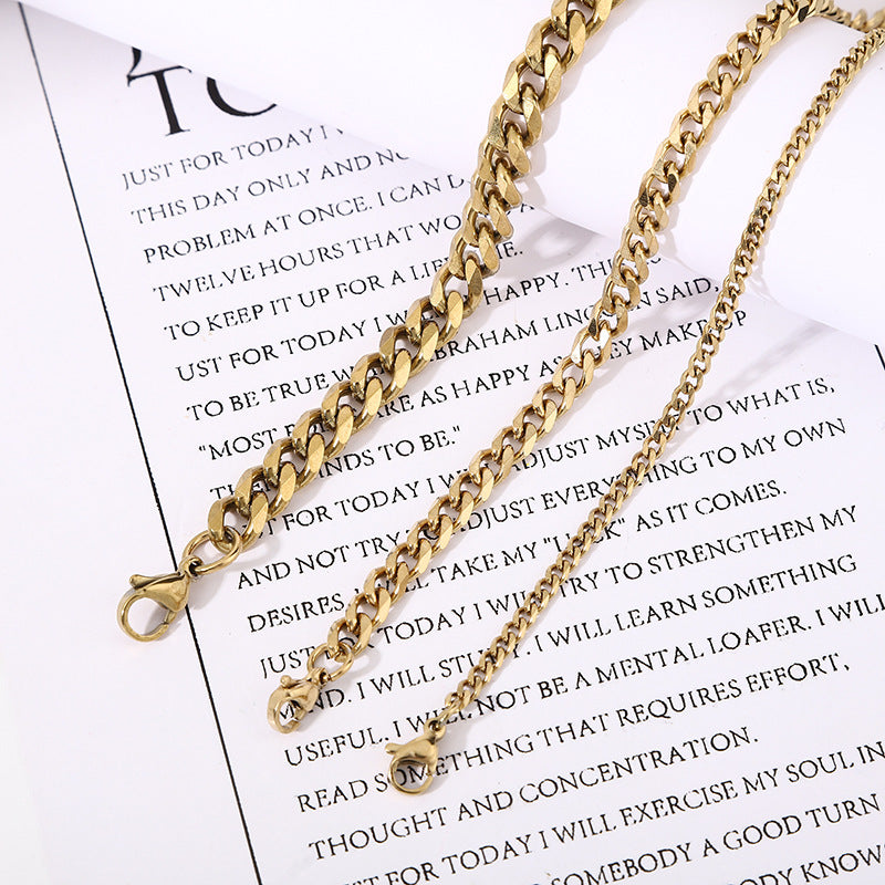 Cuban Necklace Chain - Gold