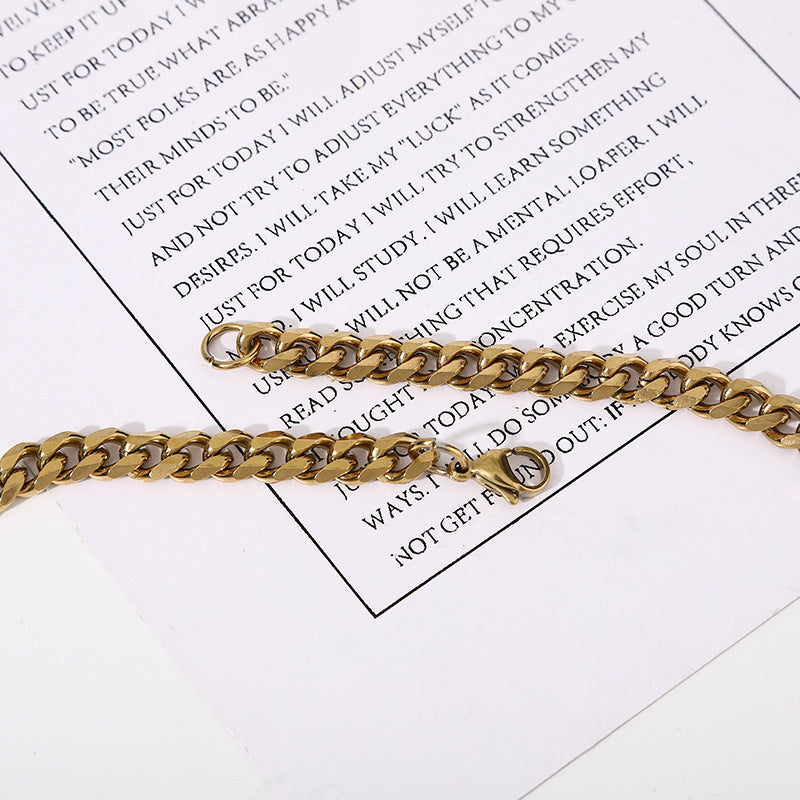 Cuban Necklace Chain - Gold